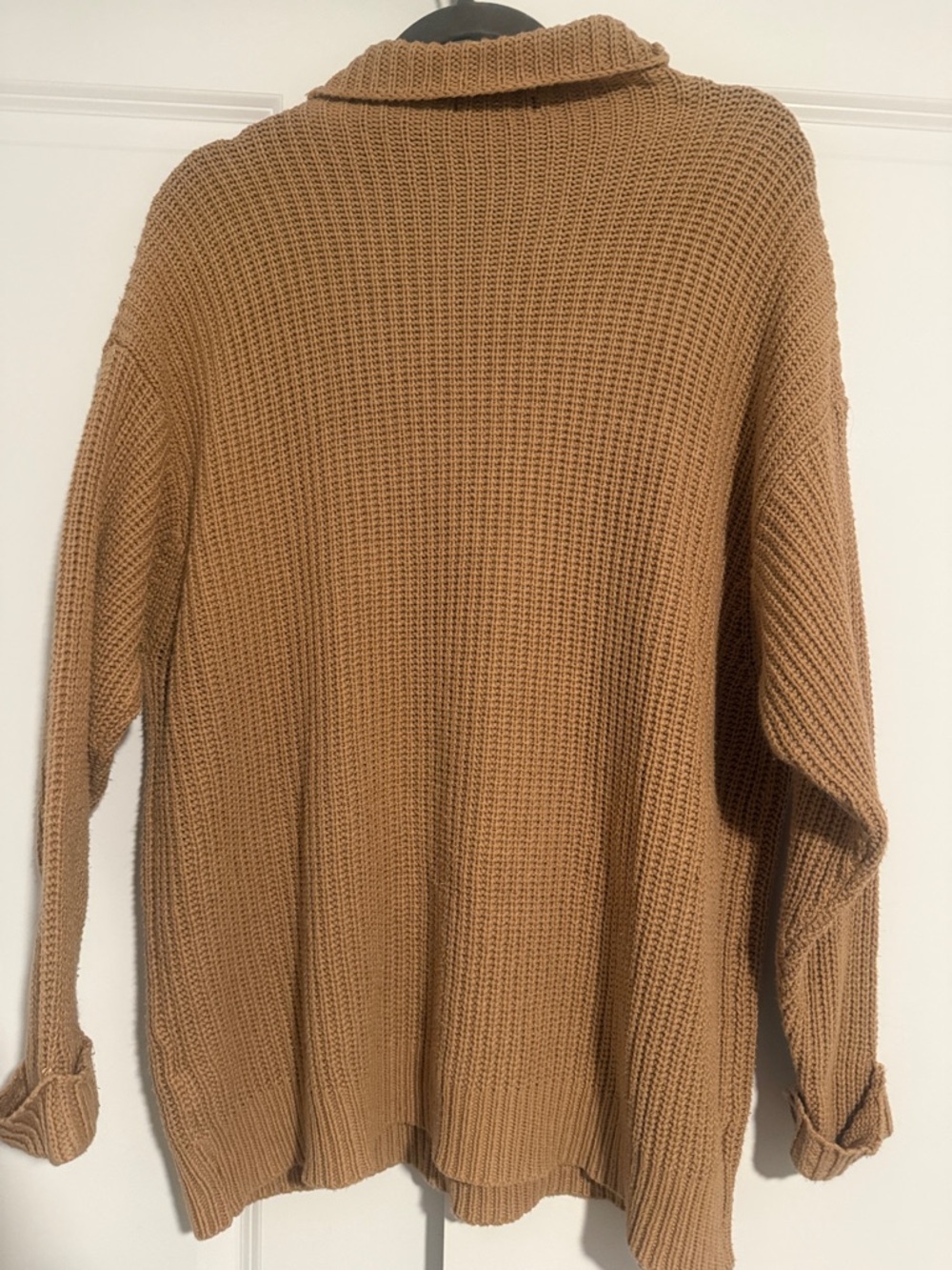 American Eagle Pullover Chunky Knit Sweater - Camel